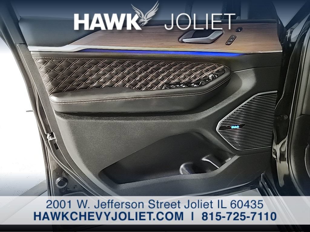 Used 2023 Jeep Grand Cherokee Summit w/ Adv Protech Group IV AWD/4WD image 19