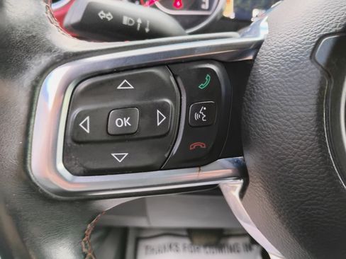 Used 2018 Jeep Wrangler Unlimited Rubicon image 9