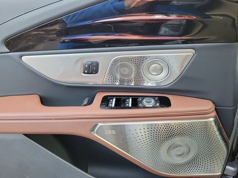 New 2026 Lincoln Nautilus Reserve image 18