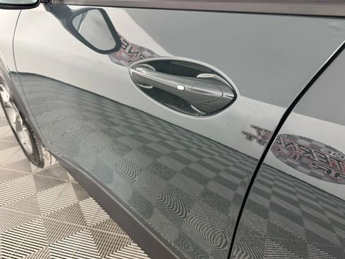 Used 2025 Chevrolet Trax LT w/ Driver Confidence Package image 24