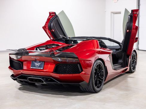 Used 2016 Lamborghini Aventador LP 700-4 AWD/4WD image 15