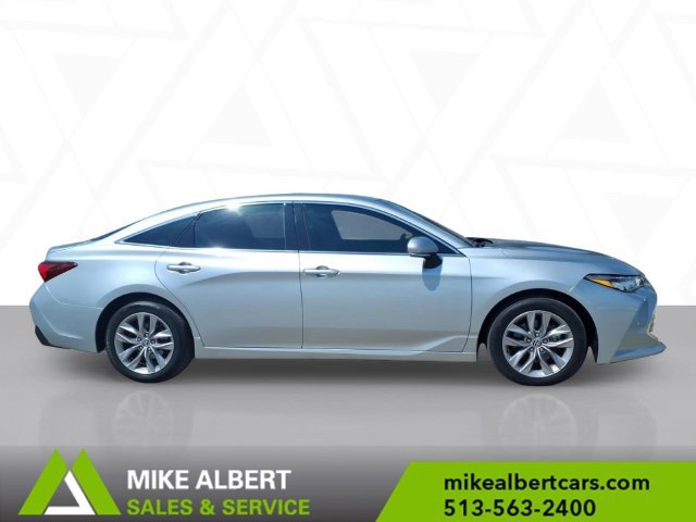 Used 2021 Toyota Avalon XLE AWD/4WD image 8