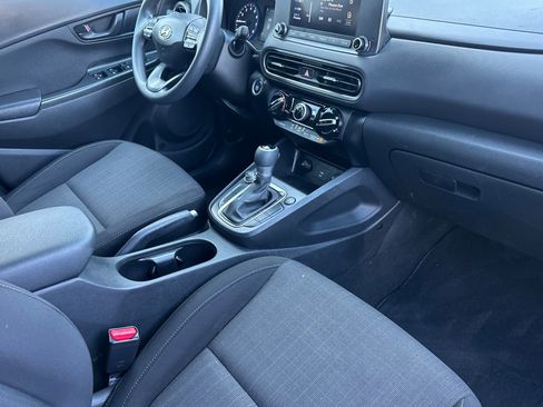 Used 2023 Hyundai Kona SEL AWD/4WD image 16