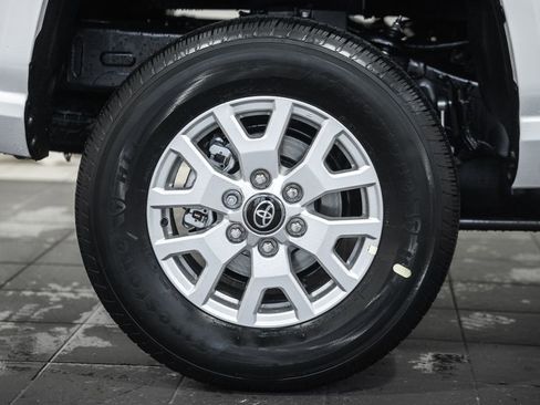 New 2026 Toyota Tacoma SR5 image 17