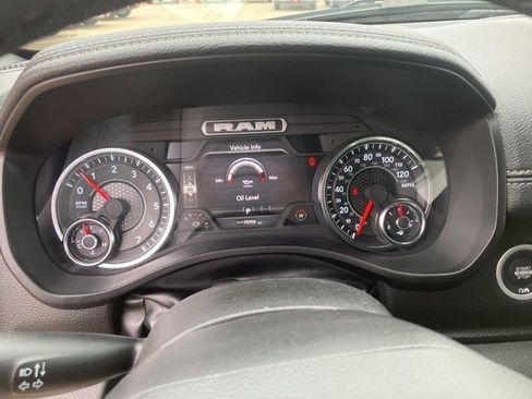 Used 2025 RAM 1500 Laramie image 17