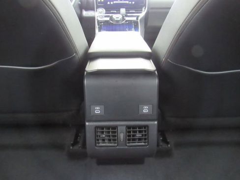 Used 2023 Toyota bZ4X XLE w/ Weather Package image 26