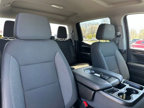 Used 2024 Chevrolet Silverado 1500 LT image 8