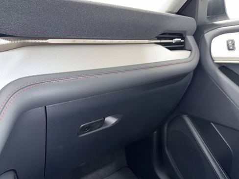 New 2026 Ford Explorer Active w/ Active Comfort Package image 27