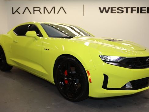 Used 2021 Chevrolet Camaro LT w/ RS Package image 9