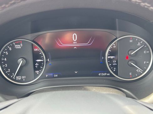Used 2023 Buick Enclave Avenir w/ Trailering Package, 5000 lbs. FWD image 41