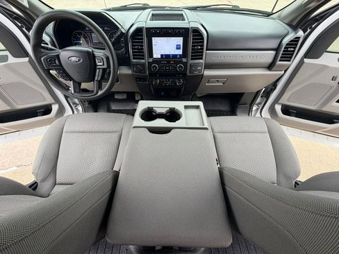 Used 2020 Ford F250 XLT w/ XLT Value Package image 24
