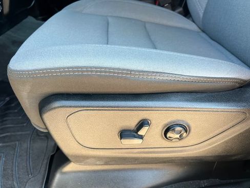 Used 2021 RAM 1500 Big Horn AWD/4WD image 13