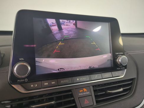 Used 2019 Nissan Altima 2.5 SV FWD image 24