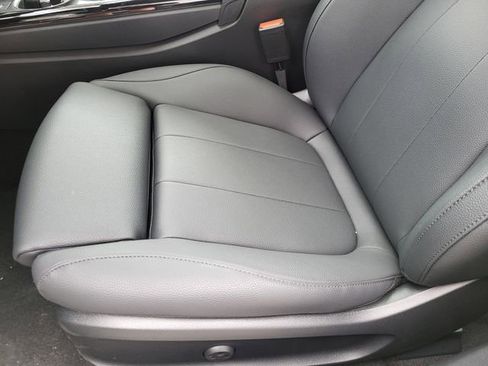 Certified 2025 Mercedes-Benz CLA 250 4MATIC image 11