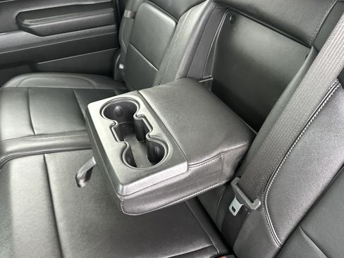 Used 2024 GMC Sierra 1500 SLT image 14