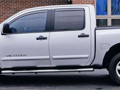 Used 2010 Nissan Titan XE image 8