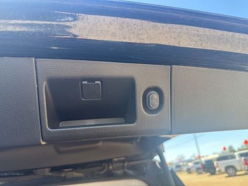 Used 2015 Chevrolet Tahoe LTZ image 10