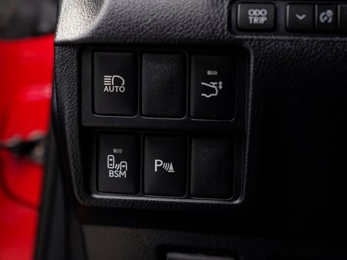 Used 2019 Lexus RC F image 39