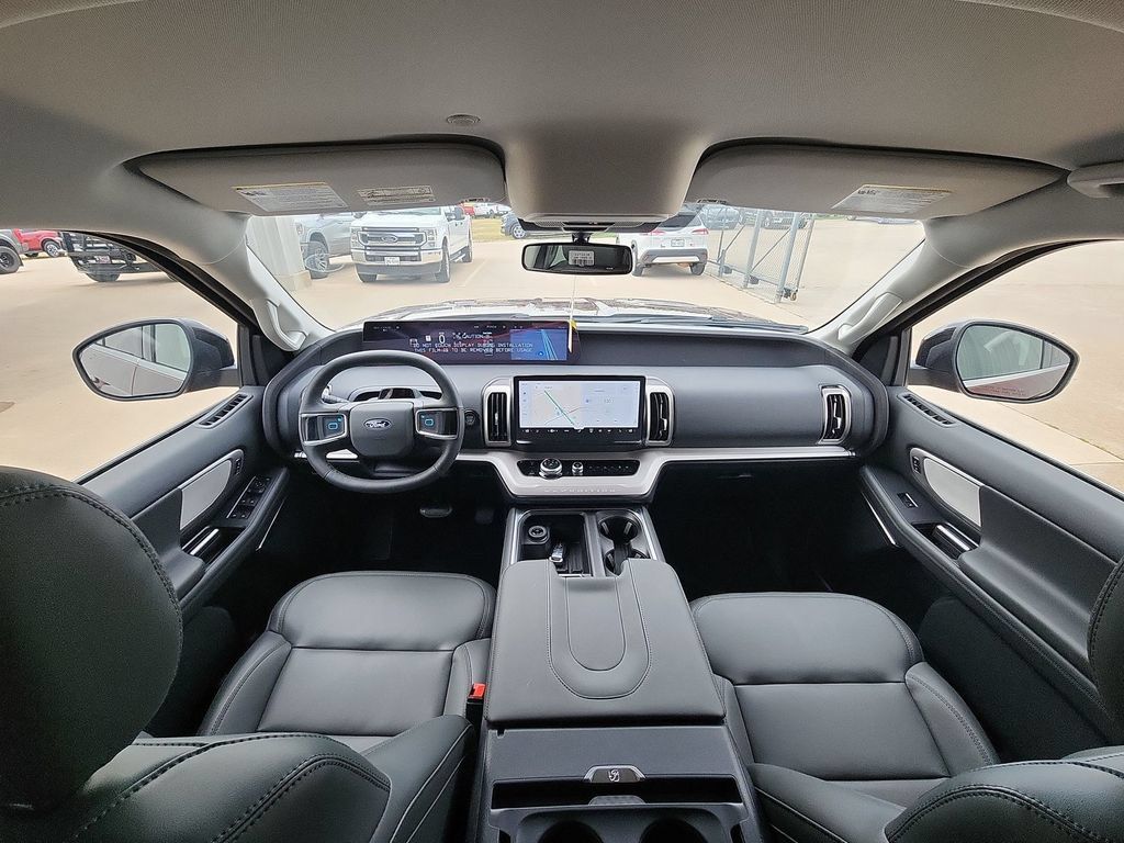 New 2027 Ford Expedition Max Active RWD image 10