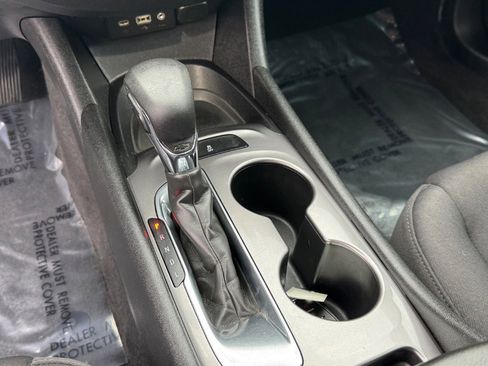 Used 2021 Chevrolet Malibu LS image 26