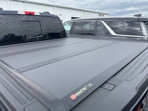 Used 2023 Ford F150 Lightning Lariat AWD/4WD image 4