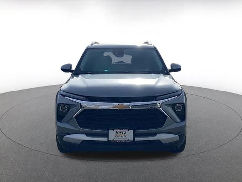 Used 2025 Chevrolet TrailBlazer LT image 4