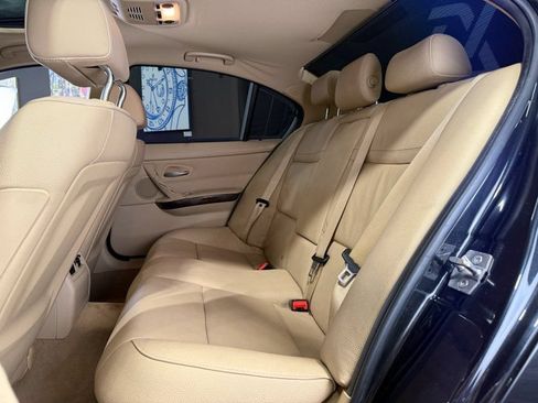 Used 2011 BMW 335i Sedan RWD image 14