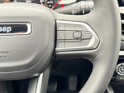 New 2026 Jeep Compass Limited image 7