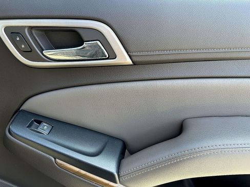 Used 2019 GMC Yukon Denali image 11