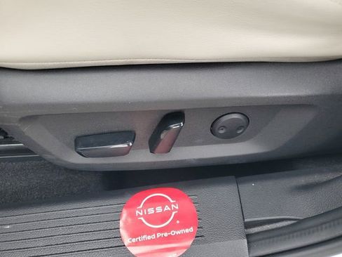 Certified 2021 Nissan Rogue SV w/ Premium Package FWD image 26