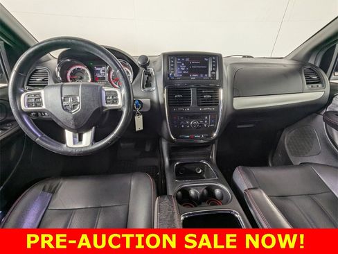Used 2017 Dodge Grand Caravan GT image 14