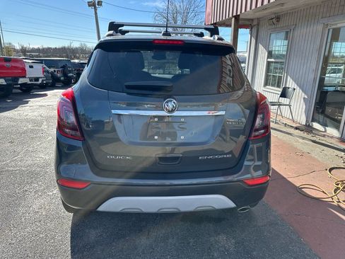 Used 2018 Buick Encore Preferred image 8