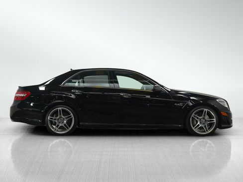 Used 2010 Mercedes-Benz E 63 AMG Sedan image 7