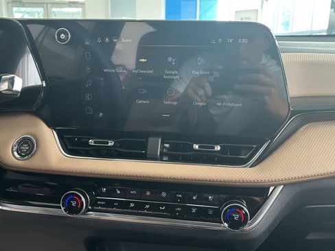 New 2026 Chevrolet Equinox ACTIV w/ Convenience Package III image 10