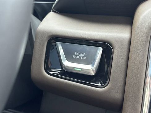 Used 2026 GMC Yukon XL Denali Ultimate AWD/4WD image 39