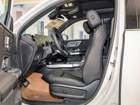 Used 2026 Mercedes-Benz GLB 250 4MATIC image 20