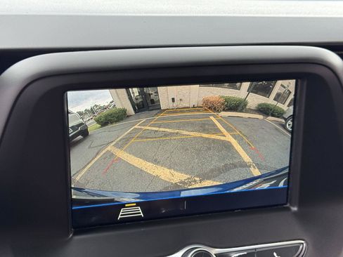Used 2019 Chevrolet Camaro LT RWD image 31