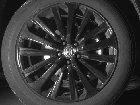 Used 2025 Toyota Highlander XSE image 13