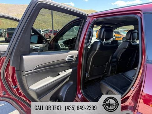 Used 2021 Jeep Grand Cherokee Laredo X AWD/4WD image 24