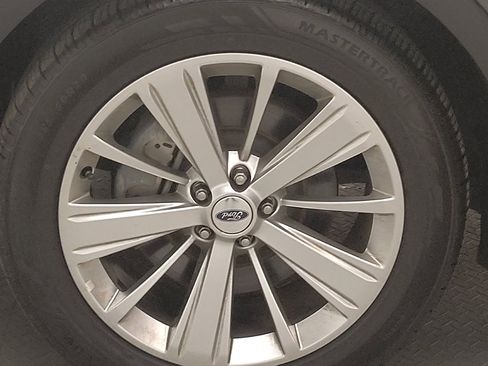 Used 2019 Ford Explorer Limited w/ Class III Trailer Tow Package image 31