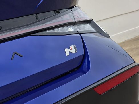 Used 2025 Hyundai Elantra N FWD image 38