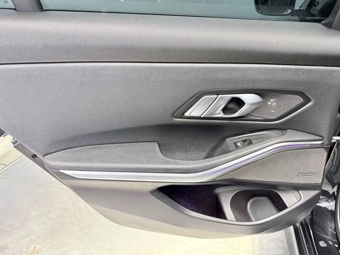 Used 2021 BMW M340i xDrive xDrive Sedan w/ Premium Package image 17