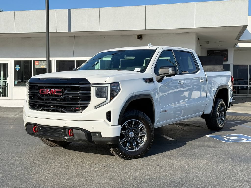 Used 2025 GMC Sierra 1500 AT4 AWD/4WD image 2