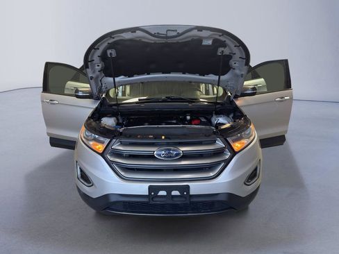 Used 2018 Ford Edge SEL w/ Equipment Group 201A AWD/4WD image 8