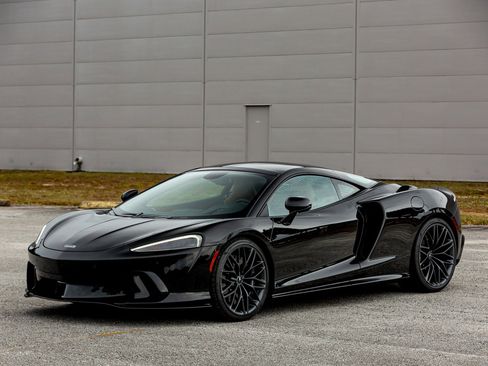 Used 2025 McLaren GTS image 47