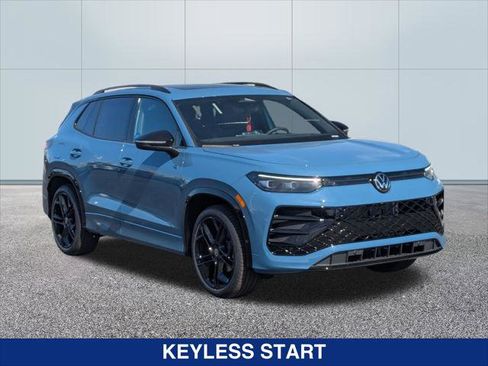 New 2026 Volkswagen Tiguan SE R-Line FWD image 7