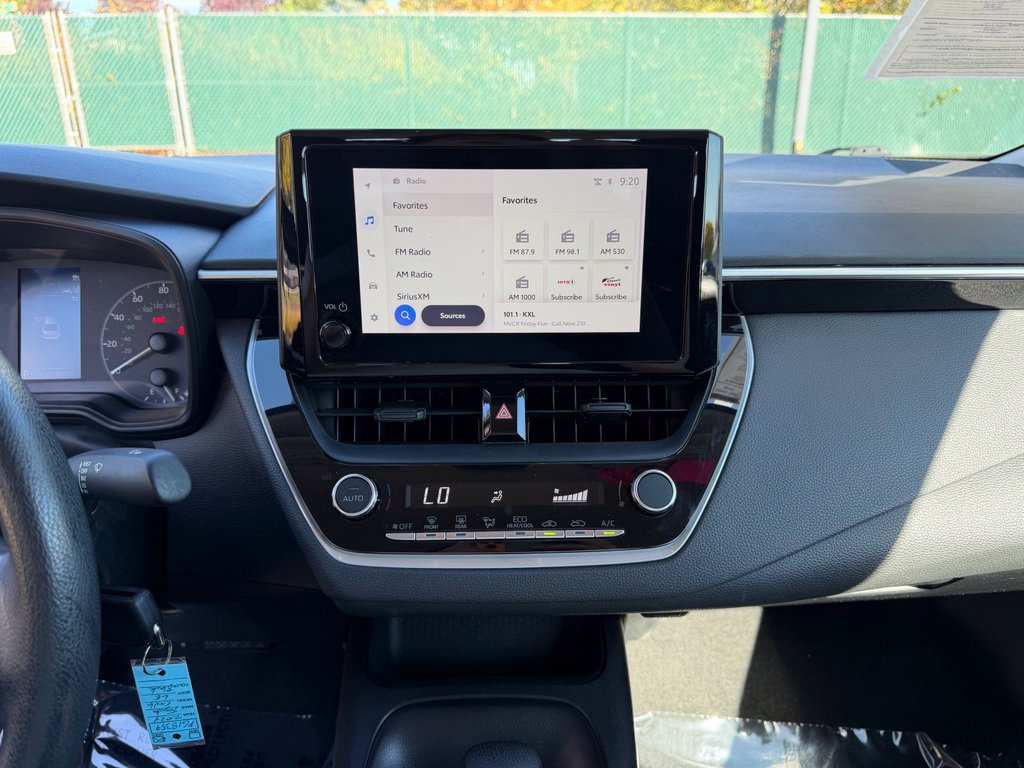 Used 2024 Toyota Corolla LE FWD image 21