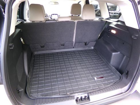 Used 2022 Ford Escape SE w/ Convenience Package image 32