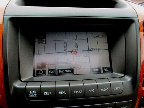 Used 2005 Lexus GX 470 AWD/4WD image 3