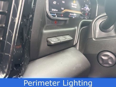 Used 2024 GMC Sierra 1500 AT4 w/ Technology Package image 34